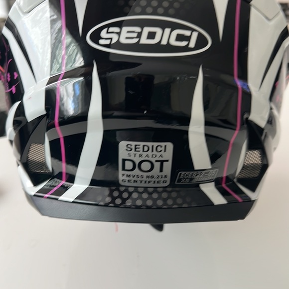 SEDICI STRADA ECER22-05 HELMET XSMALL - Picture 3 of 5